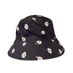 Alice + Olivia daisy black white bucket hat NWOT
